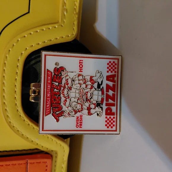 Toy Van - Green, Yellow, Orange - Picture 8 of 9